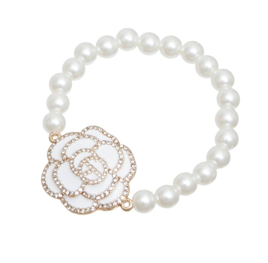White Flower Pearl Bracelet