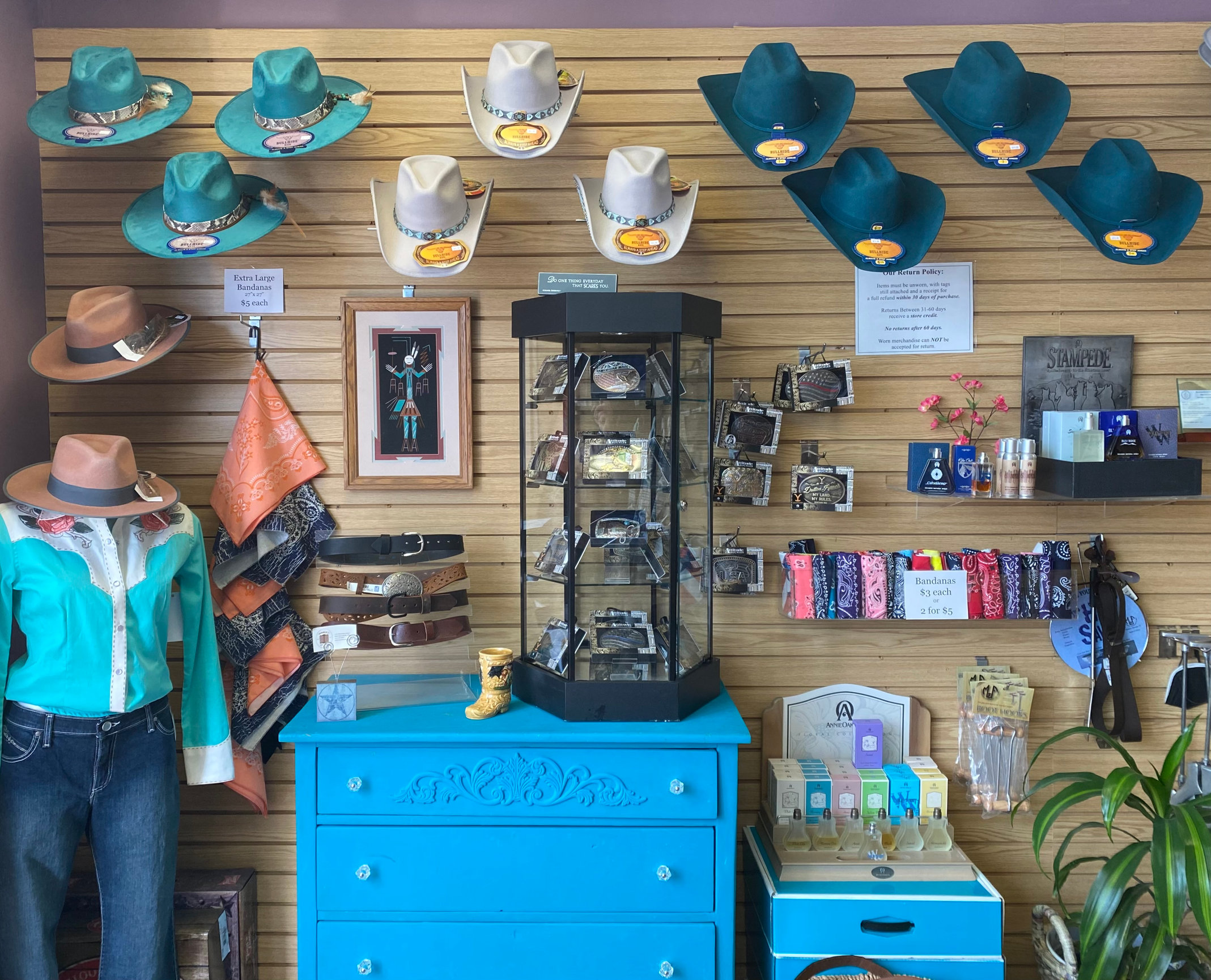 SPECIALS/NEW ARRIVALS Double J Western Store