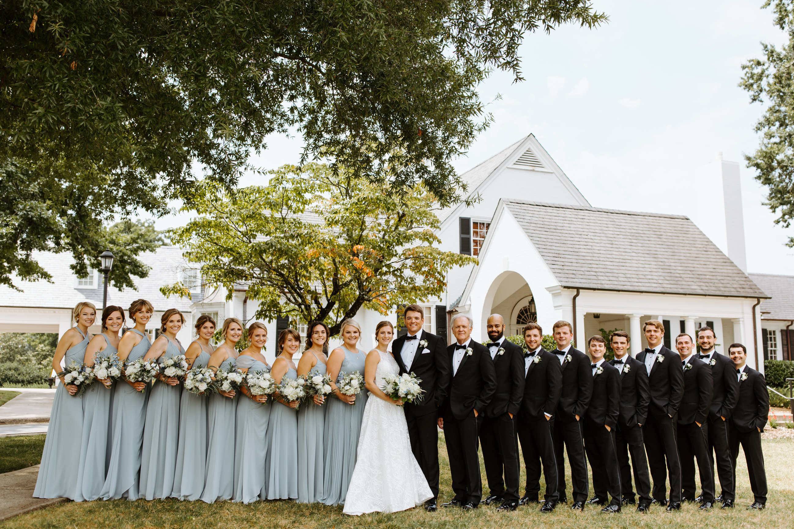 Sarah & Hank WinstonSalem Florist Weddings & Special Event Florist